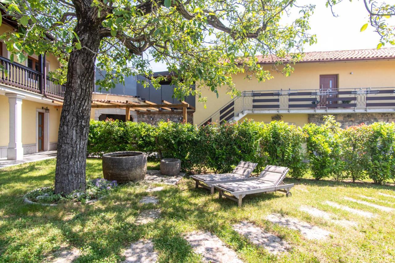 Villa Hermes Art Dutovlje Bagian luar foto