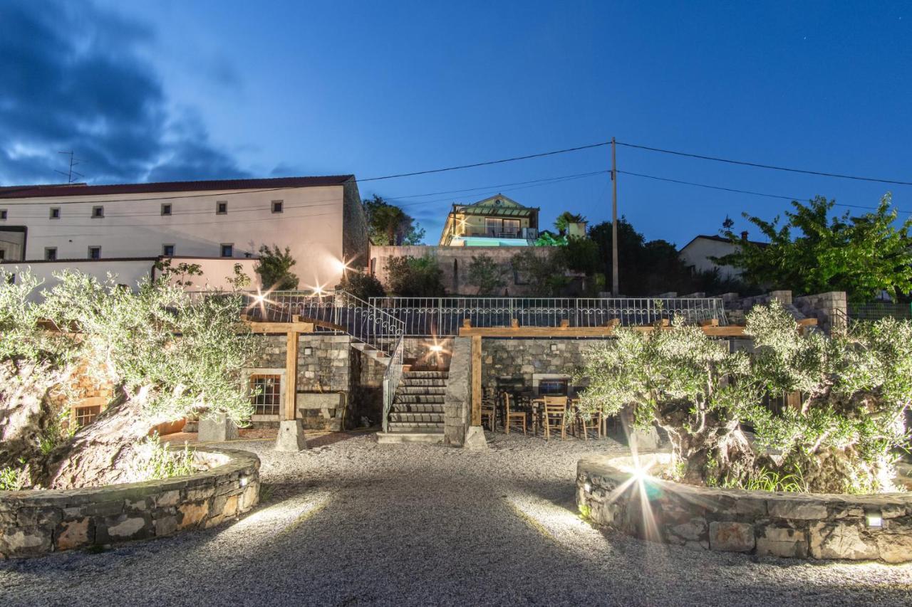 Villa Hermes Art Dutovlje Bagian luar foto