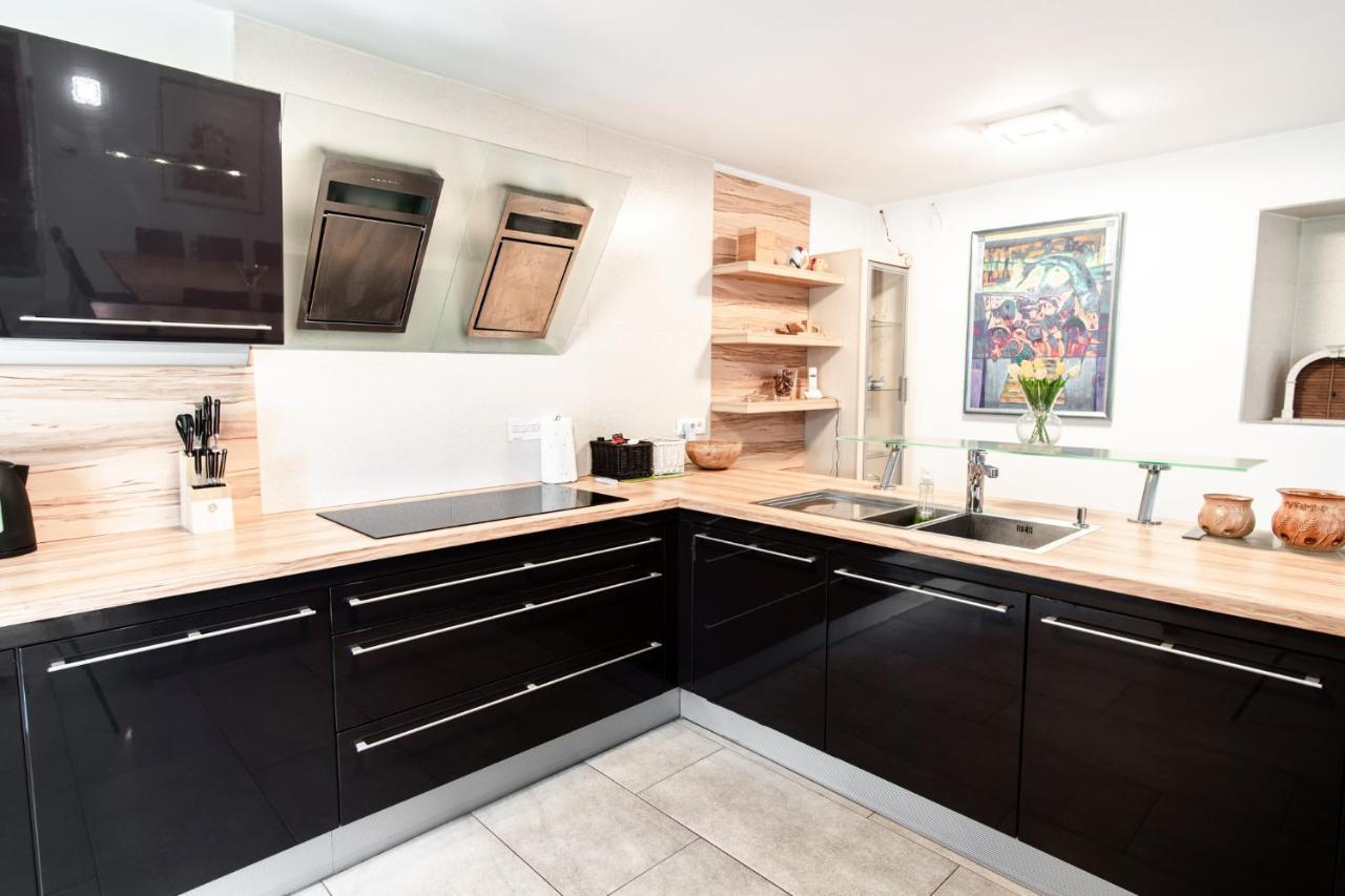Villa Hermes Art Dutovlje Bagian luar foto